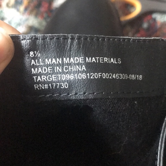 Black boots with silver buckles on the side, size 8 1/2, fits a bit large. - Picture 3 of 4